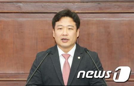 본문 이미지 - 김원섭 구미시의원/뉴스1 ⓒ News1 정우용 기자