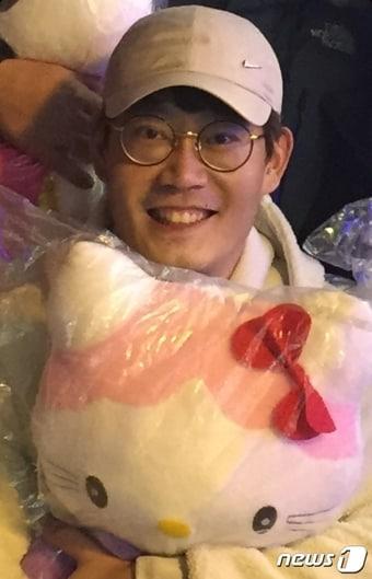 본문 이미지 - 지난 7일 이대서울병원에서 김민규씨(38세)가 심장, 신장(좌·우), 폐장을 기증해 4명의 생명을 살리고 하늘나라로 떠났다/한국장기조직기증원 제공