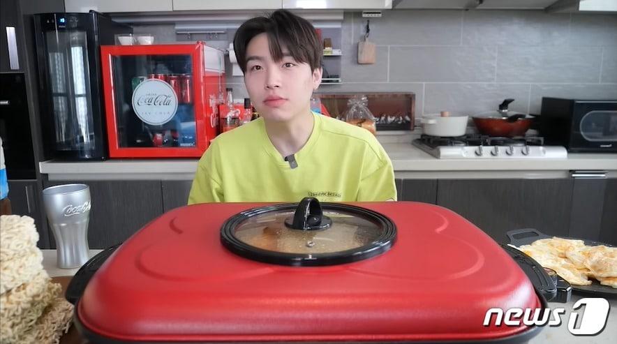 본문 이미지 - (유튜브 '웅이' 채널 갈무리)