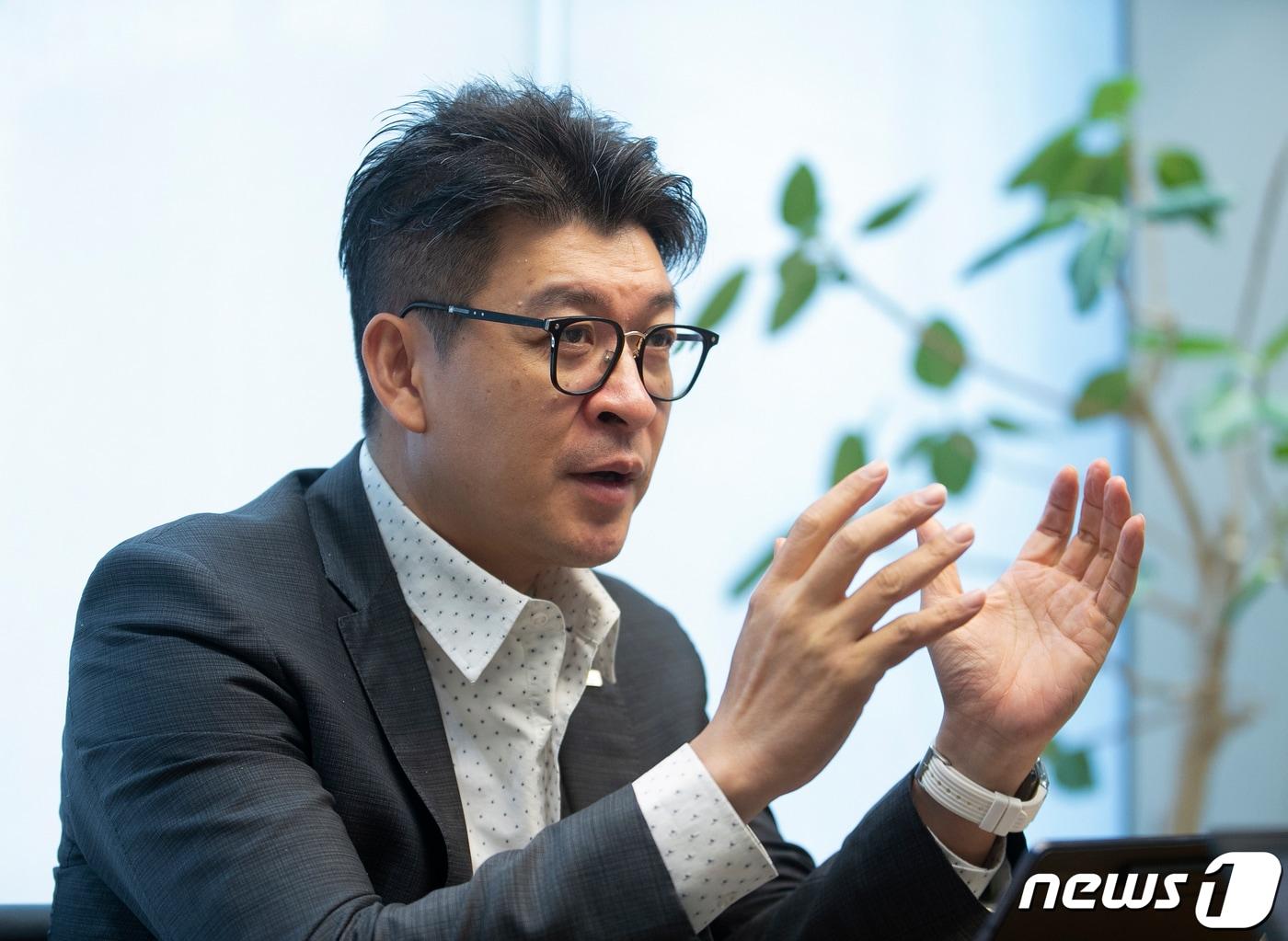 본문 이미지 - 안인성 미래에셋증권 대표가 21일 서울 중구 미래에셋증권에서 뉴스1과 인터뷰를 하고 있다. 2023.4.21/뉴스1 ⓒ News1 신웅수 기자