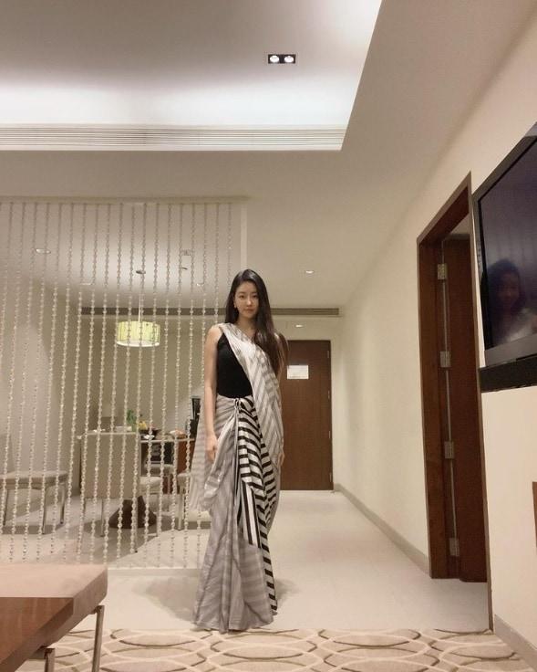 본문 이미지 - 김사랑 인스타그램