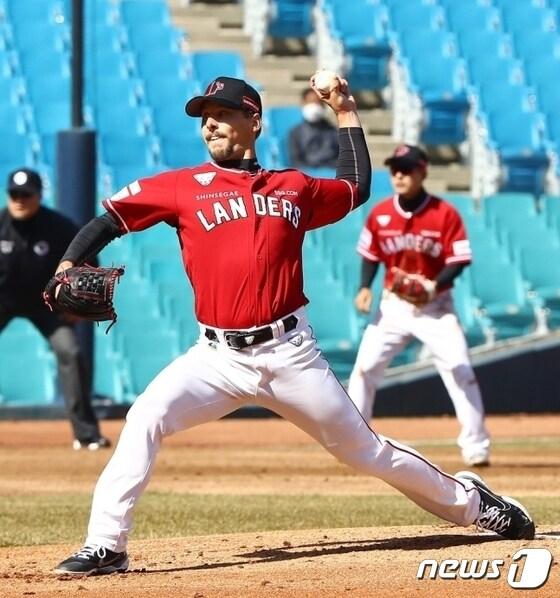 본문 이미지 - SSG 랜더스 커크 맥카티. (SSG 제공)