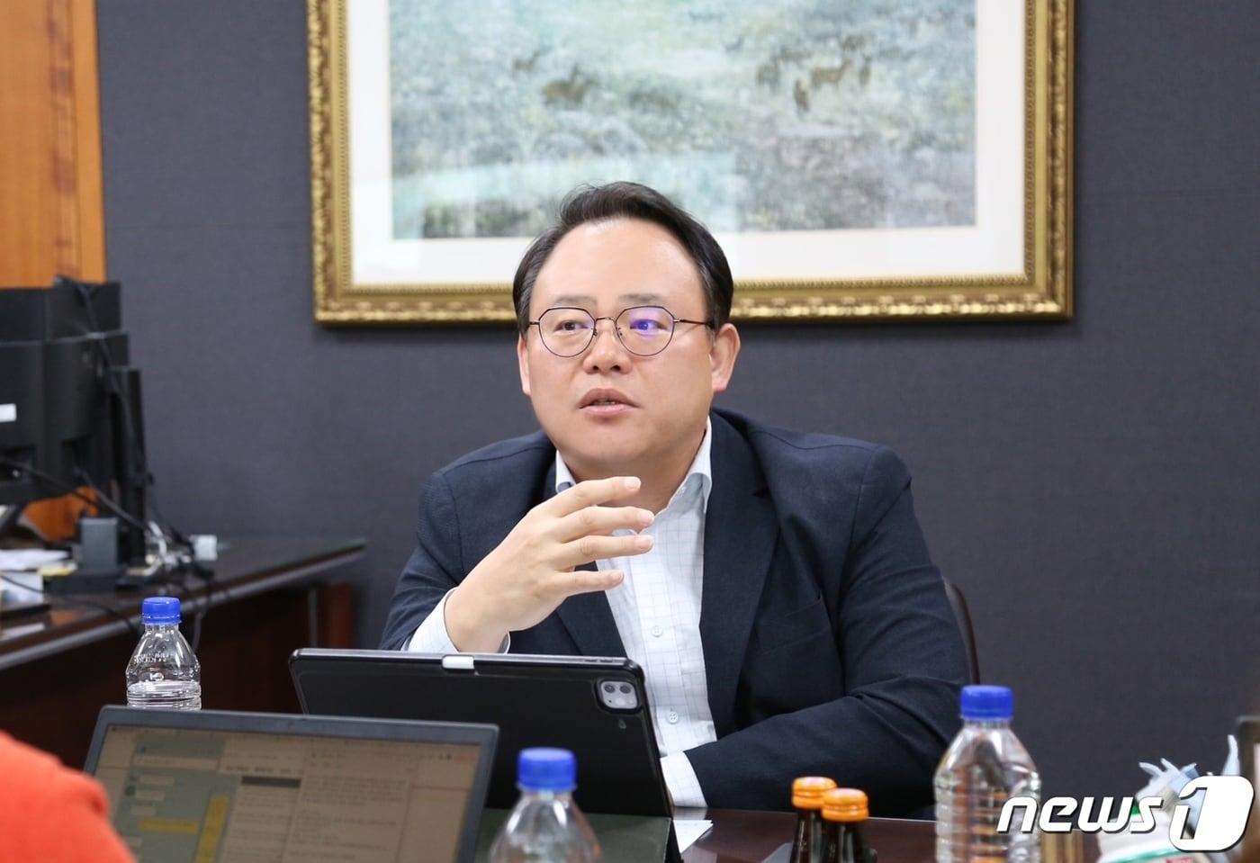 한일현 신한투자증권 디지털전략본부장(상무)이 뉴스1과 인터뷰하고 있다. 2023.04.12 ⓒ News1