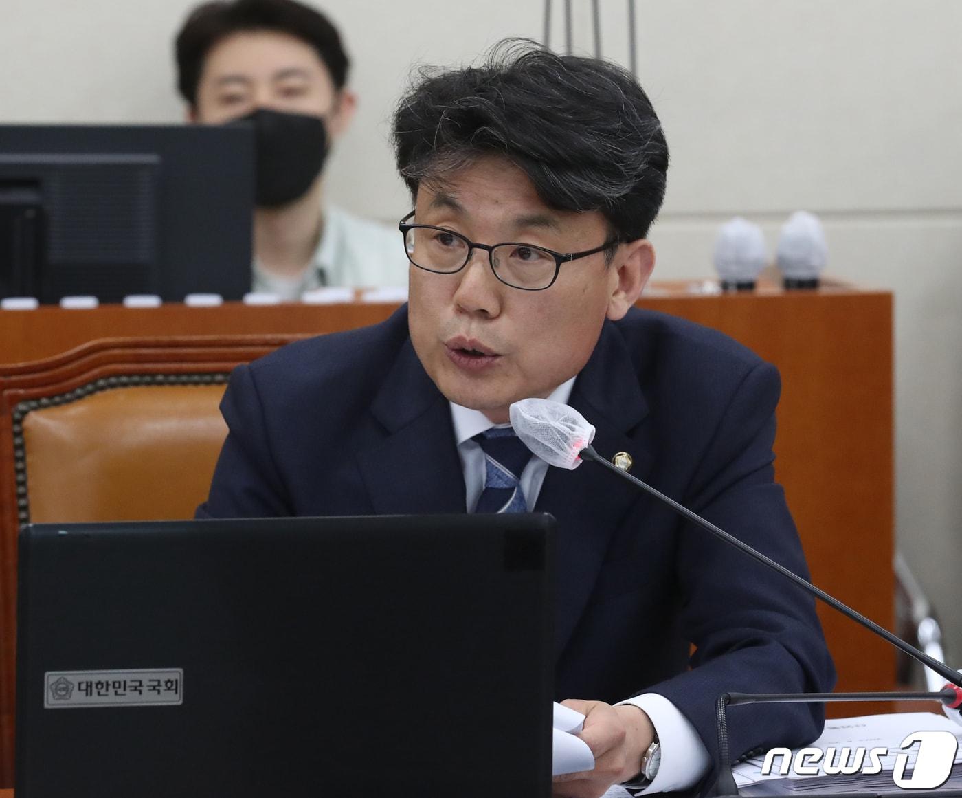 본문 이미지 - 진성준 더불어민주당 의원. ⓒ News1 ,송원영 기자