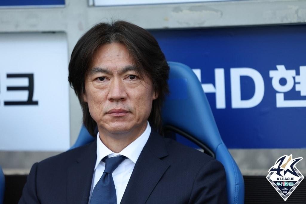 본문 이미지 -  홍명보 울산 감독(한국프로축구연맹 제공)