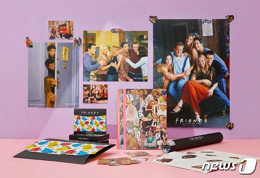 본문 이미지 - CGV 씨네샵 프렌즈 굿즈(CGV 제공)