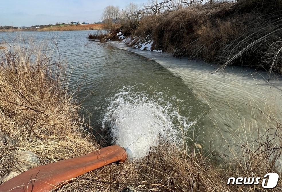 본문 이미지 - 나주 노안저수지 양수저류 모습. ⓒ News1