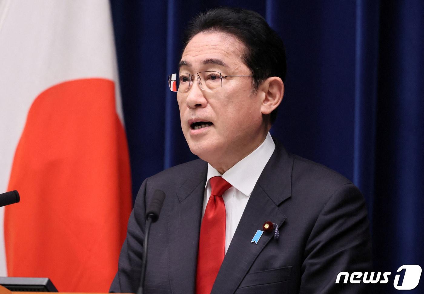 본문 이미지 - 지난달 17일 일본 도쿄 관저에서 열린 기자회견에서 기시다 후미오 총리가 발언하고 있다. ⓒ 로이터=뉴스1 ⓒ News1 권진영 기자