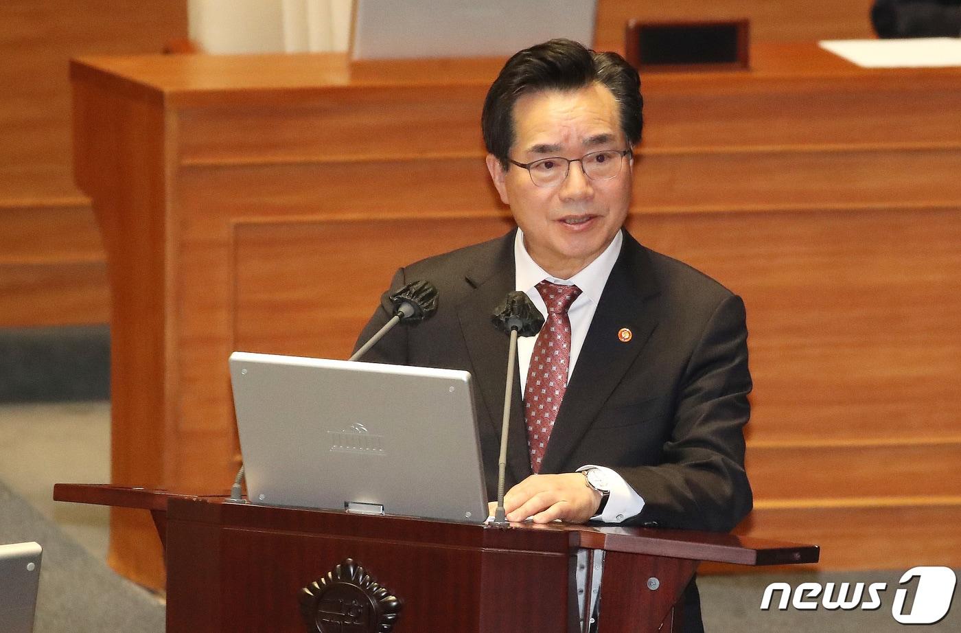 본문 이미지 - 정황근 농림축산식품부장관. 2023.4.4/뉴스1 ⓒ News1 임세영 기자