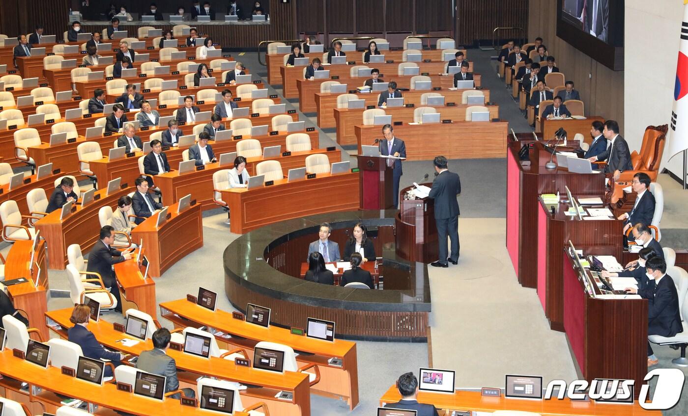 본문 이미지 - 제405회국회(임시회) 제3차 본회의 교육·사회·문화 분야 대정부질문 모습. 2023.4.5/뉴스1 ⓒ News1 송원영 기자