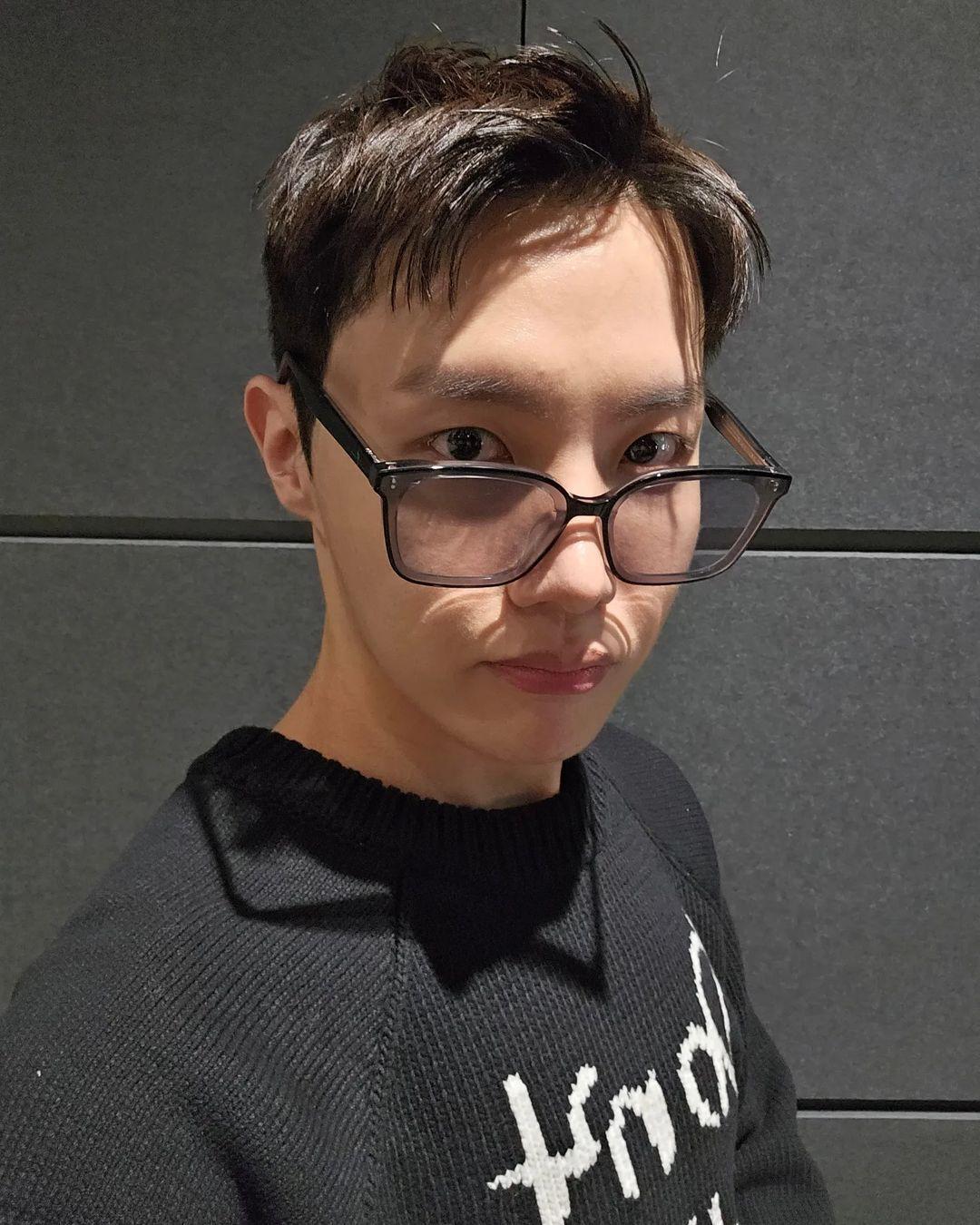 본문 이미지 - 방탄소년단 제이홉 SNS