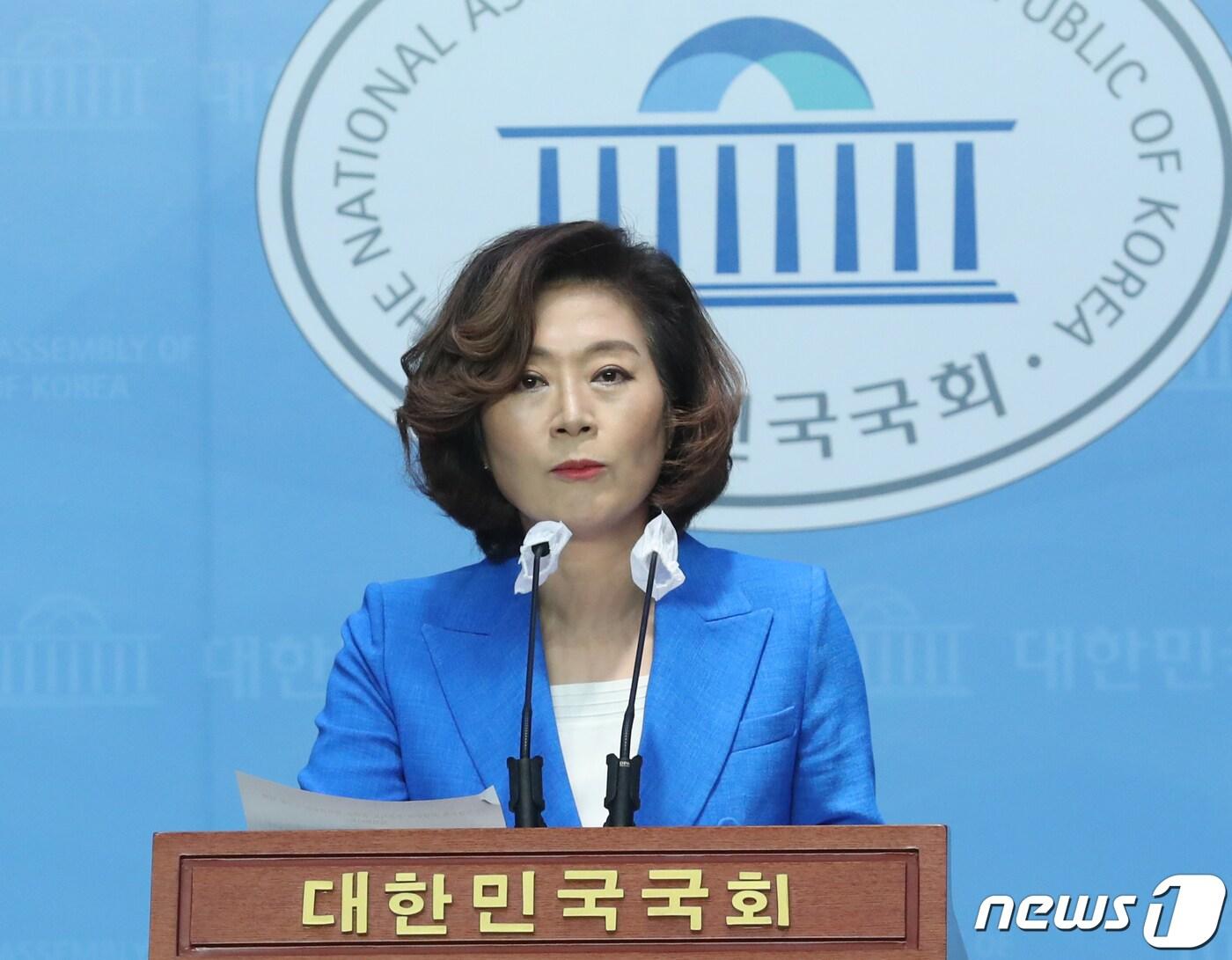 본문 이미지 - 양이원영 더불어민주당 의원이 12일 서울 여의도 국회 소통관에서 '후쿠시마 원전오염수 해양투기' 관련 기자회견을 하고 있다. 2023.5.12/뉴스1 ⓒ News1 ,송원영 기자