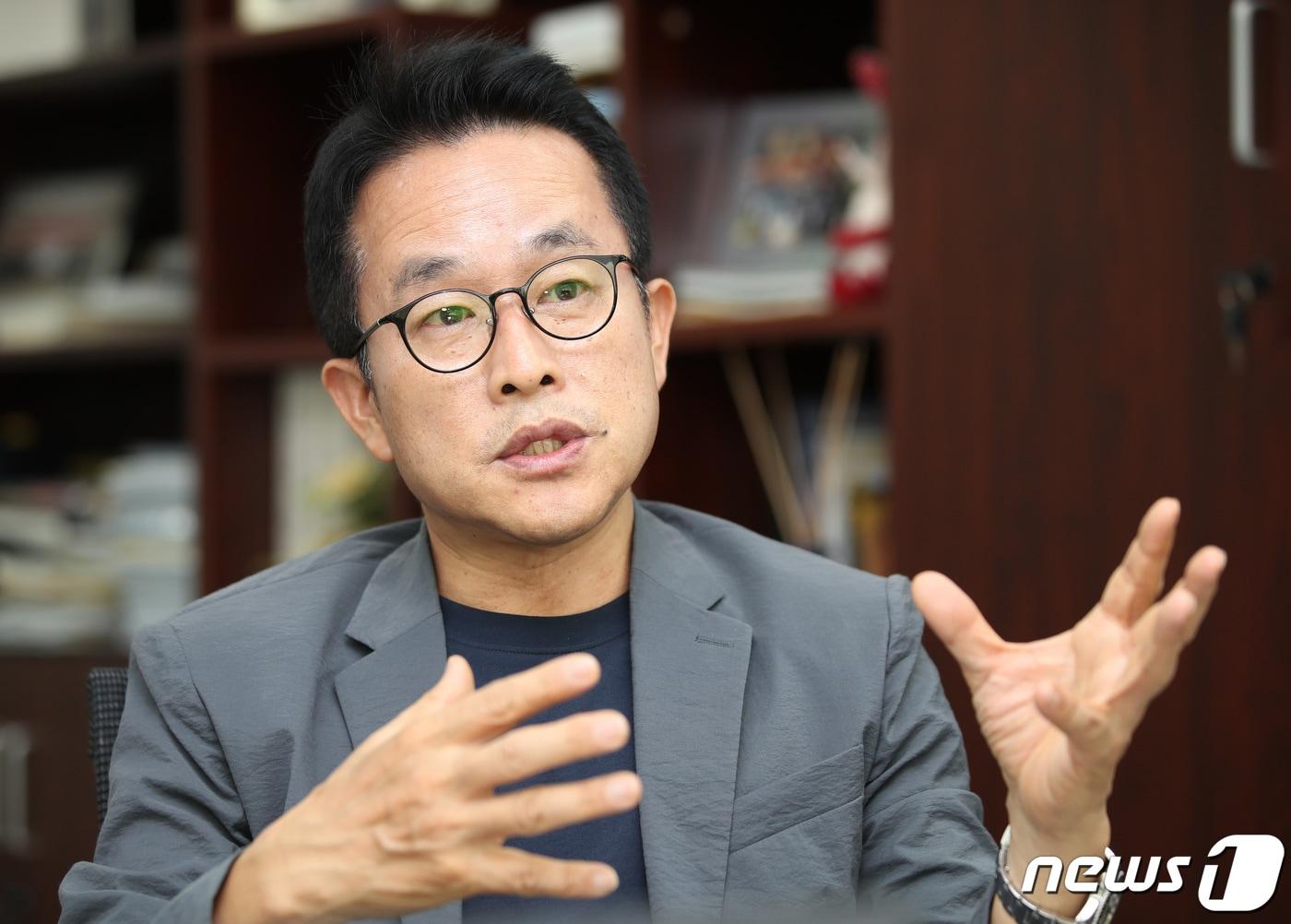 본문 이미지 - 김진국 노랑풍선 대표이사가 12일 서울 중구 본사 사무실에서 뉴스1과 인터뷰를 하고 있다. 2023.5.12/뉴스1 ⓒ News1 구윤성 기자