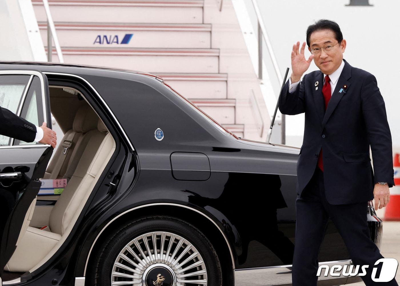 본문 이미지 - 기시다 후미오 일본 총리. 2023.05.18. ⓒ 로이터=뉴스1