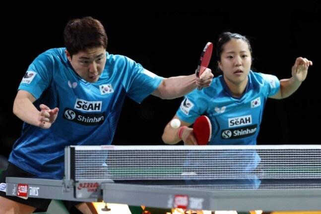 본문 이미지 - 신유빈-임종훈조가 세계선수권 8강서 탈락했다 (대한탁구협회 제공)