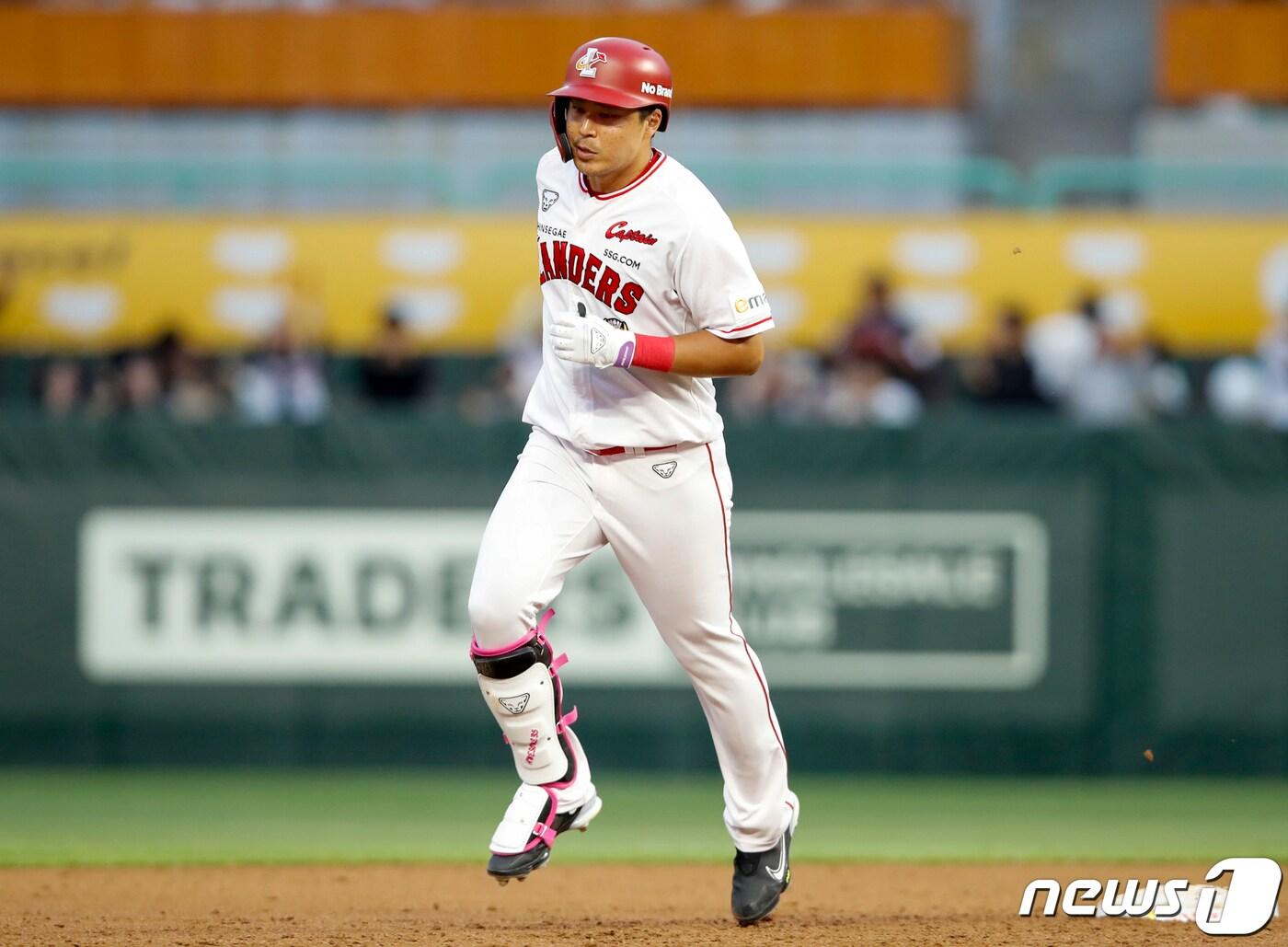 본문 이미지 - SSG 랜더스 한유섬. / 뉴스1 DB ⓒ News1 김도우 기자