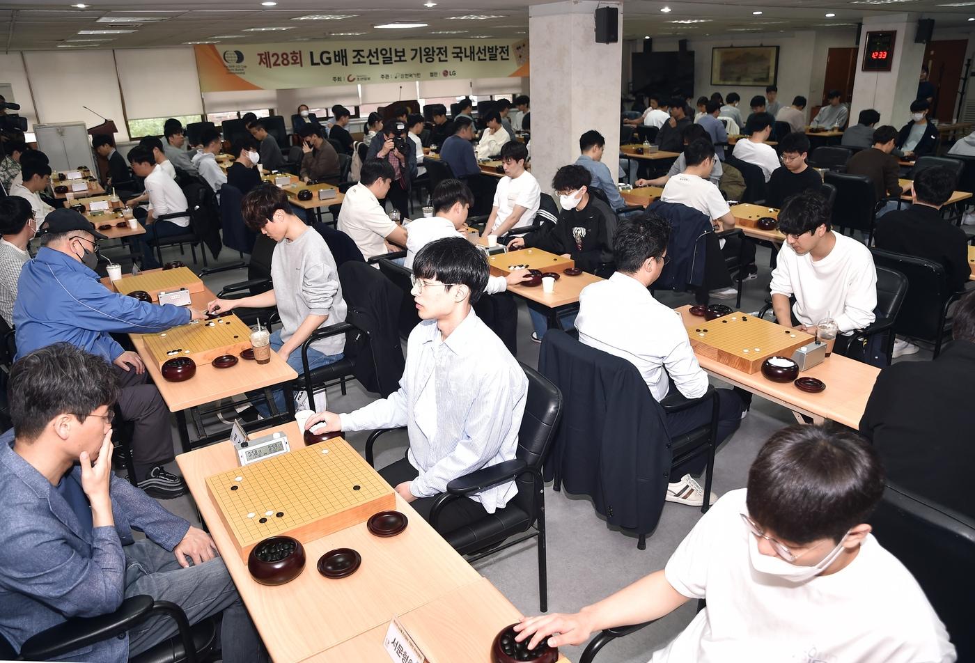본문 이미지 - 28회 LG배 기왕전 본선이 오는 29일부터 진행된다. (한국기원 제공)