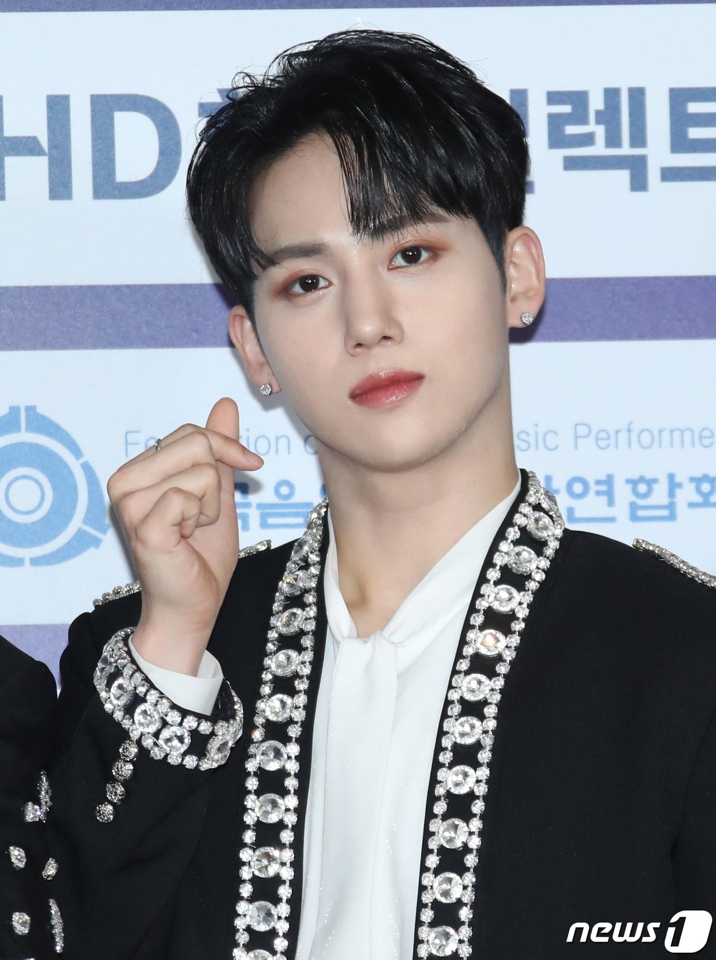 본문 이미지 - 드리핀(DRIPPIN) 황윤성 ⓒ News1 권현진 기자