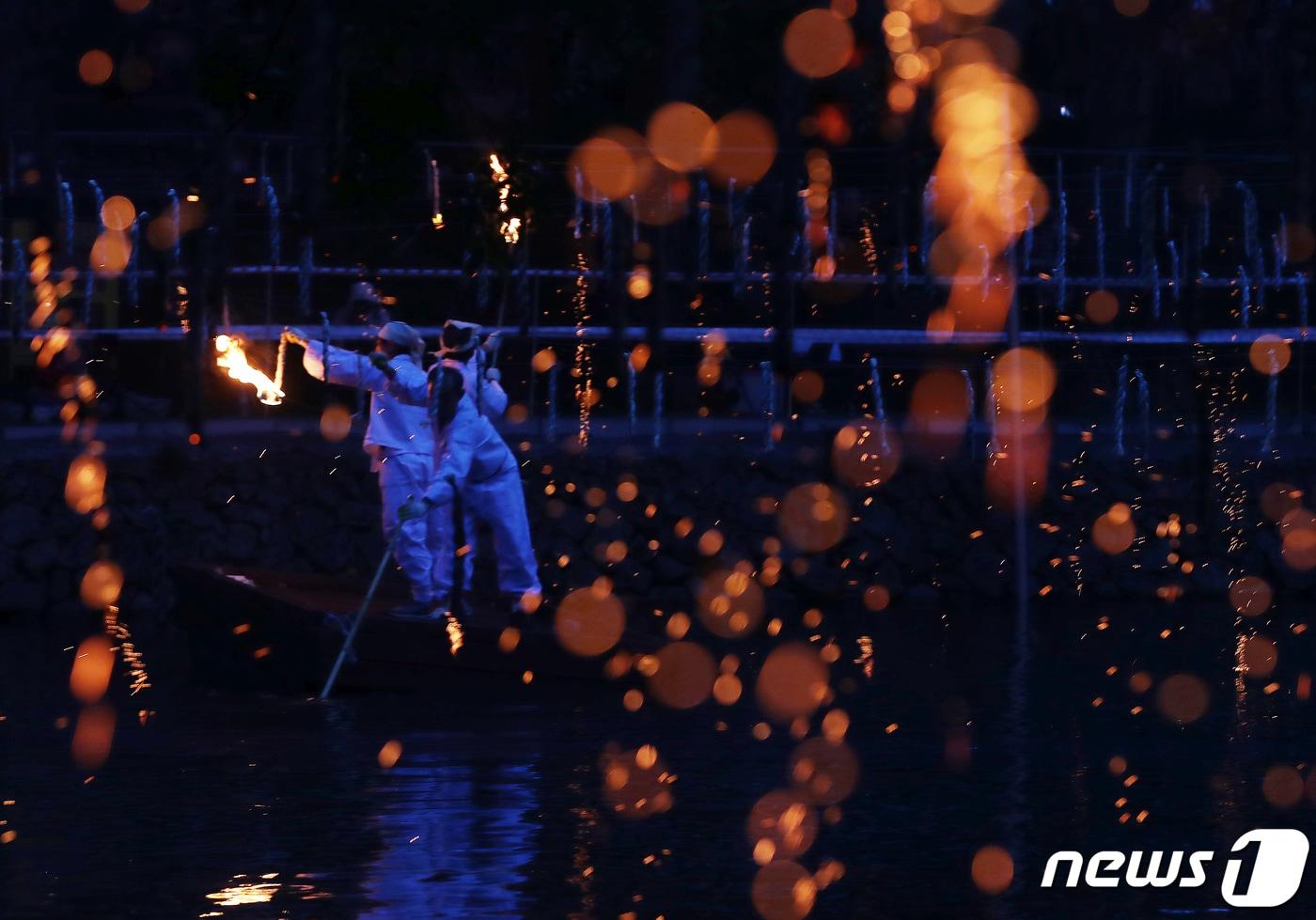 본문 이미지 - 함안낙화놀이. ⓒ 뉴스1 윤일지 기자