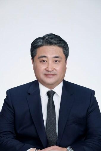 본문 이미지 - 올해 세계청소년선수권에서 야구대표팀을 이끌 충암고 이영복 감독. (KBSA 제공)