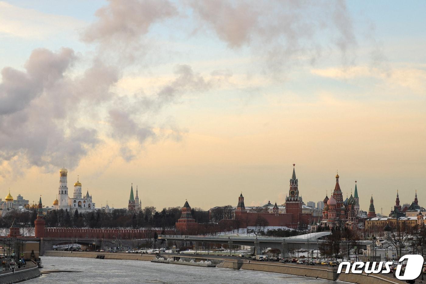 본문 이미지 - 러시아 수도 모스크바 크렘린궁 전경 2022.12.5 ⓒ 로이터=뉴스1