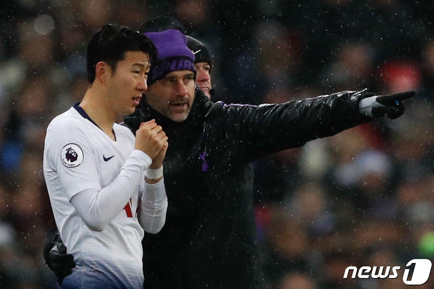 손흥민과 토트넘 시절 마우리시오 포체티노 감독. ⓒ AFP=뉴스1