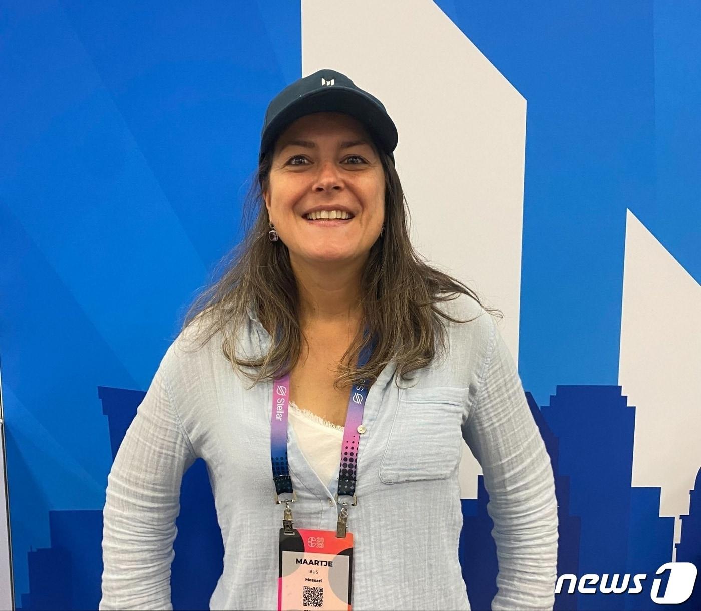 본문 이미지 -  마트제 버스(Maartje Bus) 메사리 리서치 총괄..