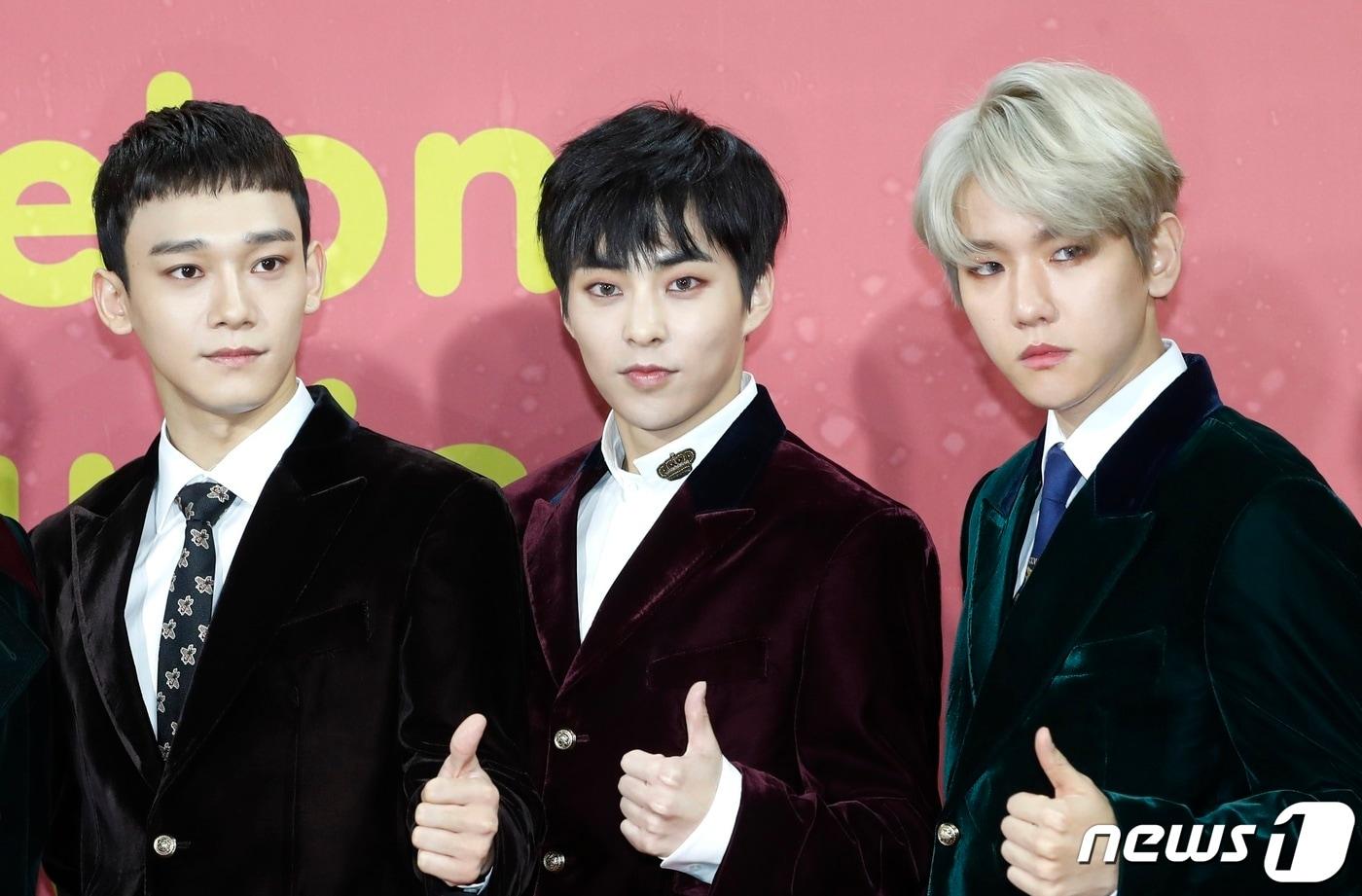 본문 이미지 - 그룹 엑소 멤버 첸(왼쪽부터), 시우민, 백현 ⓒ 뉴스1 권현진 기자