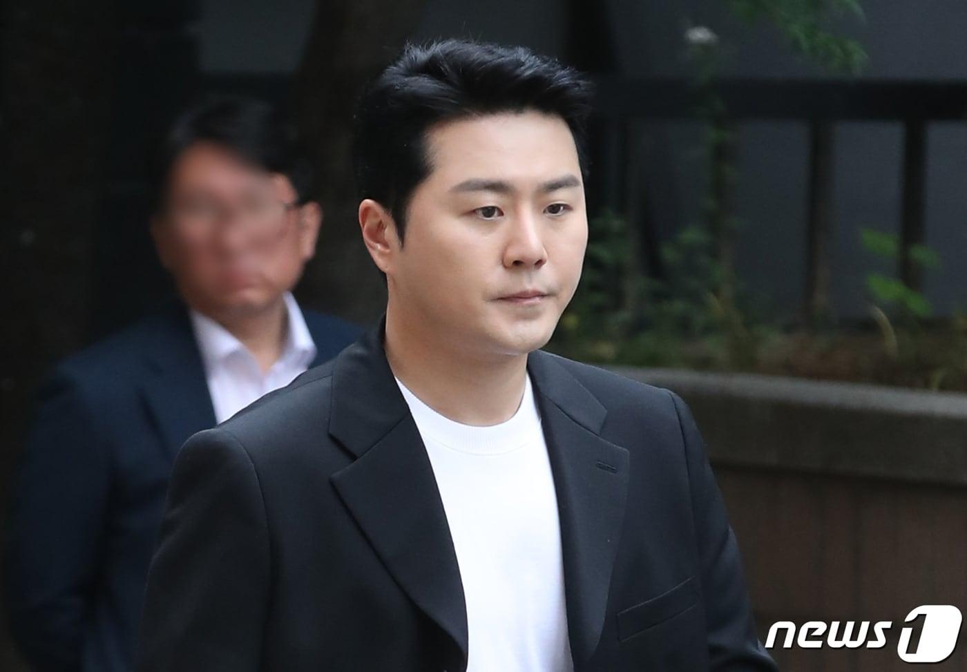 본문 이미지 - 가수  이루 ⓒ 뉴스1 권현진 기자