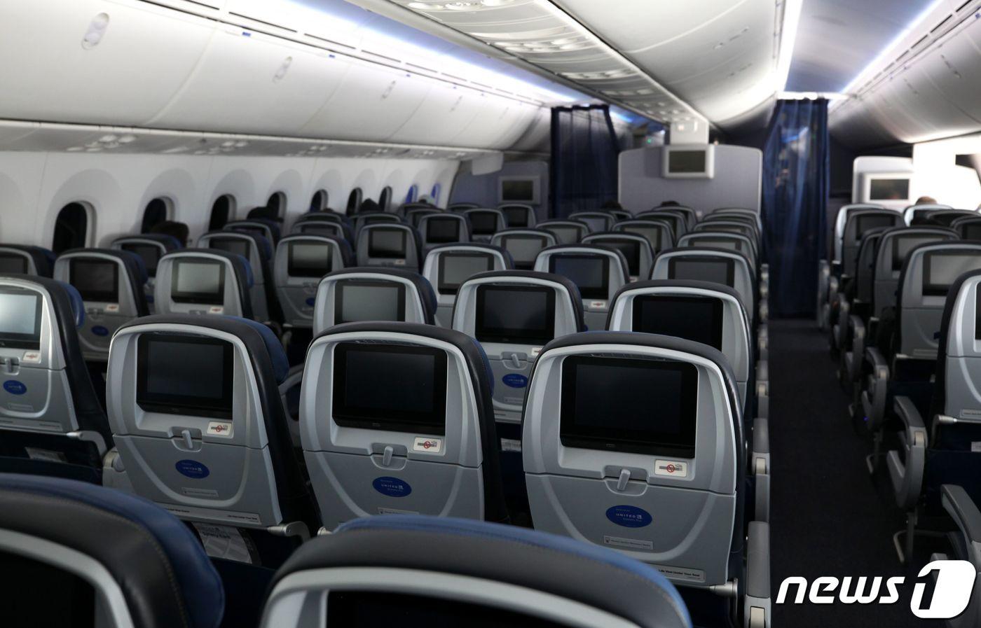 본문 이미지 - 비행기 좌석들 ⓒ AFP=뉴스1