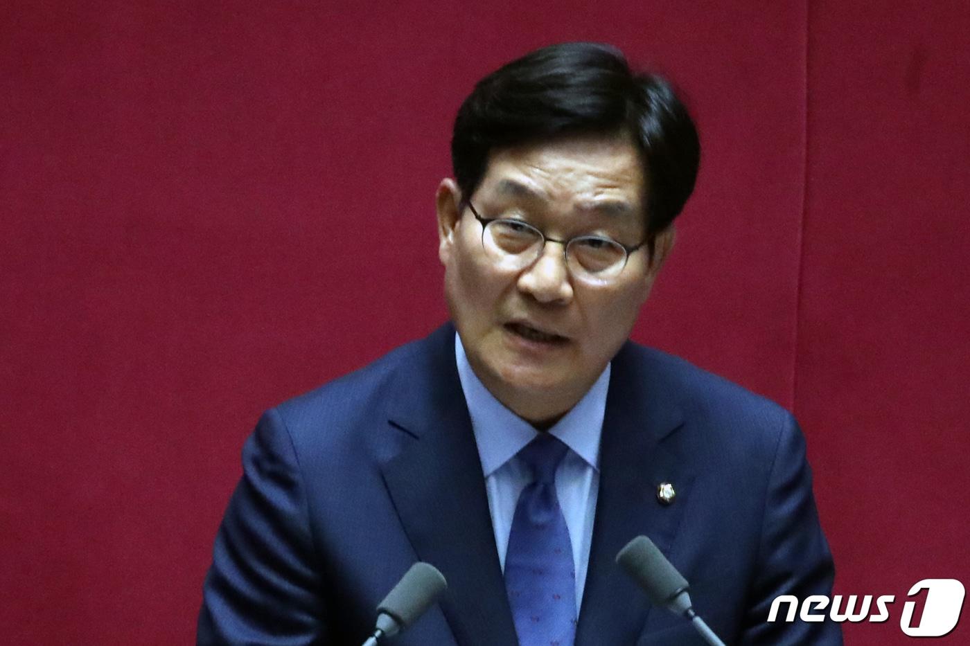 신동근 신임 보건복지위원장이 14일 오후 서울 여의도 국회에서 제407회 국회(임시회) 제3차 본회의 상임위원장 보궐선거에서 당선 후 인사말을 하고 있다. 2023.6.14/뉴스1 ⓒ News1 황기선 기자