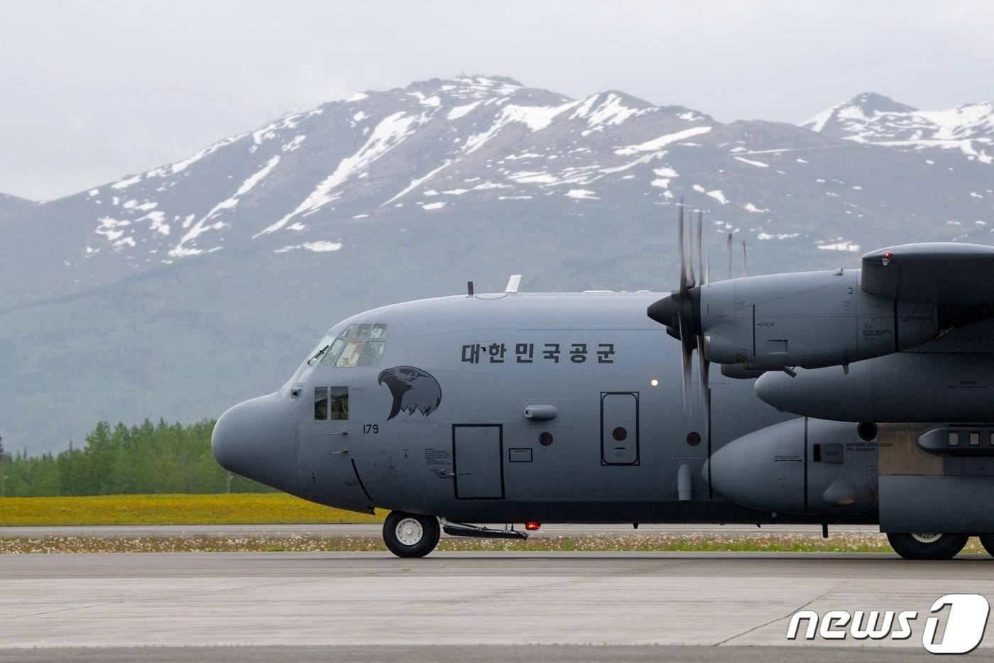 본문 이미지 - C-130 수송기(공군 제공). 2023.6.16/뉴스1
