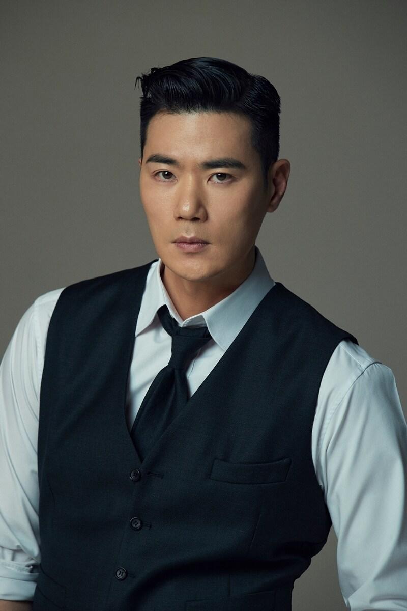 본문 이미지 - 김강우/아이오케이컴퍼니