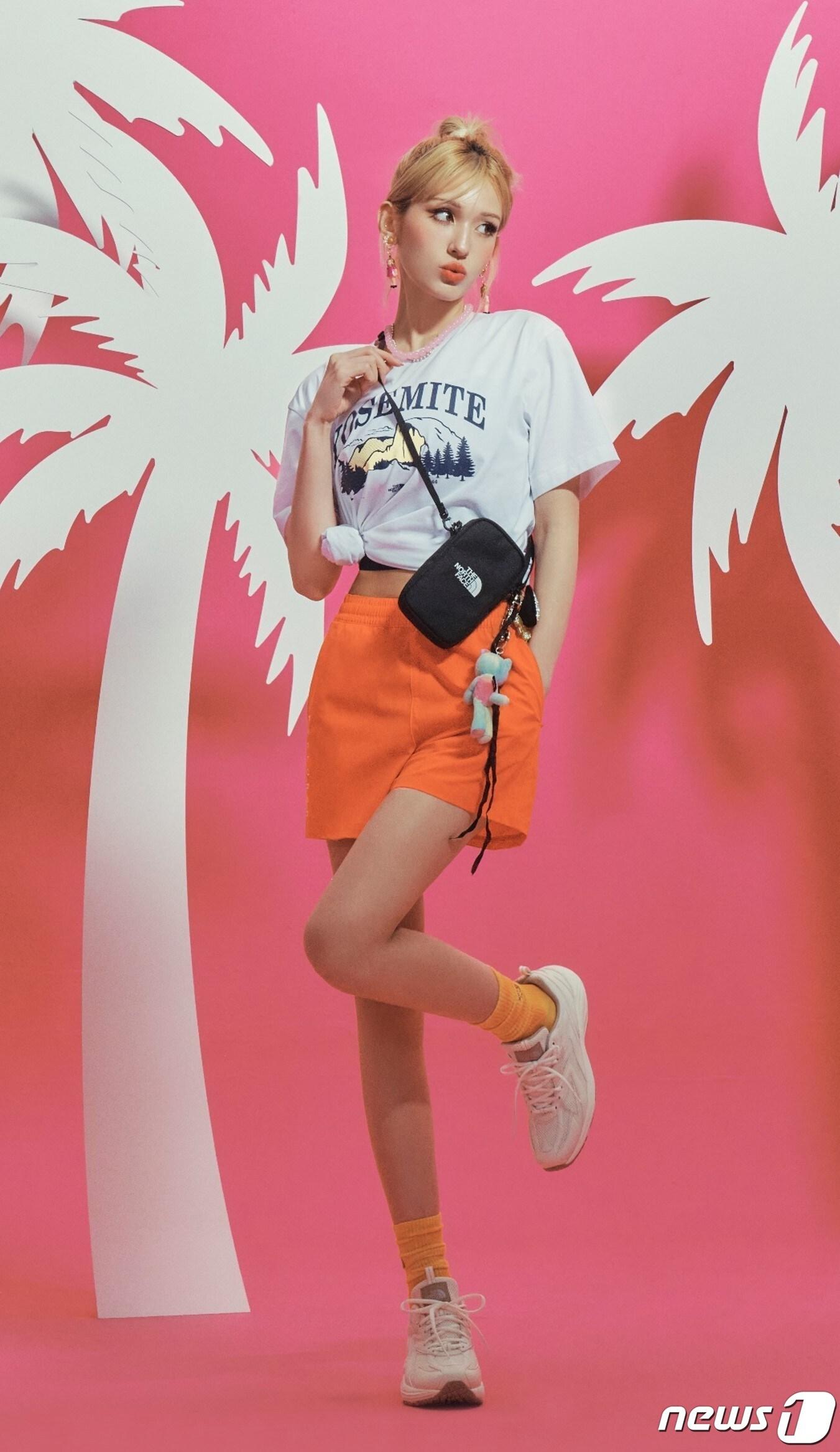 본문 이미지 - 노스페이스 화이트레벨 전속 모델 전소미.(노스페이스제공)