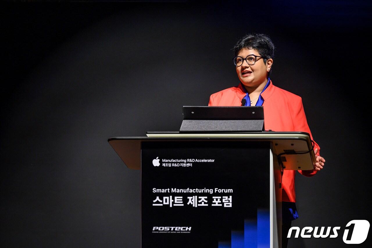 본문 이미지 -  애플 제조업 R&D(연구개발) 지원센터가 연 '스마트 제조 포럼'. (애플 제공)