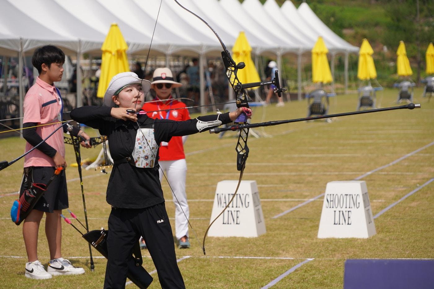 화랑기 2관왕에 오른 조수혜. (대한양궁협회 제공)