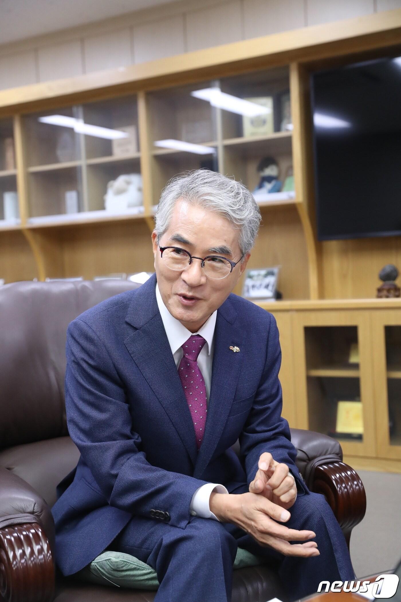 본문 이미지 - 박종훈 경남교육감. 
