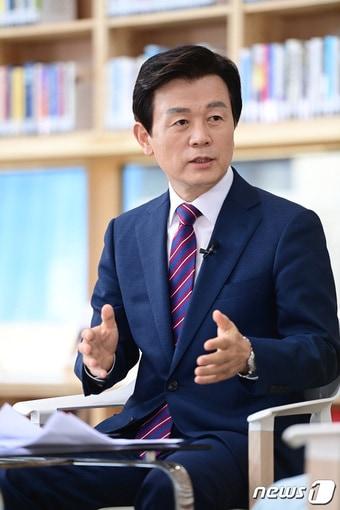 본문 이미지 - 조규일 진주시장.