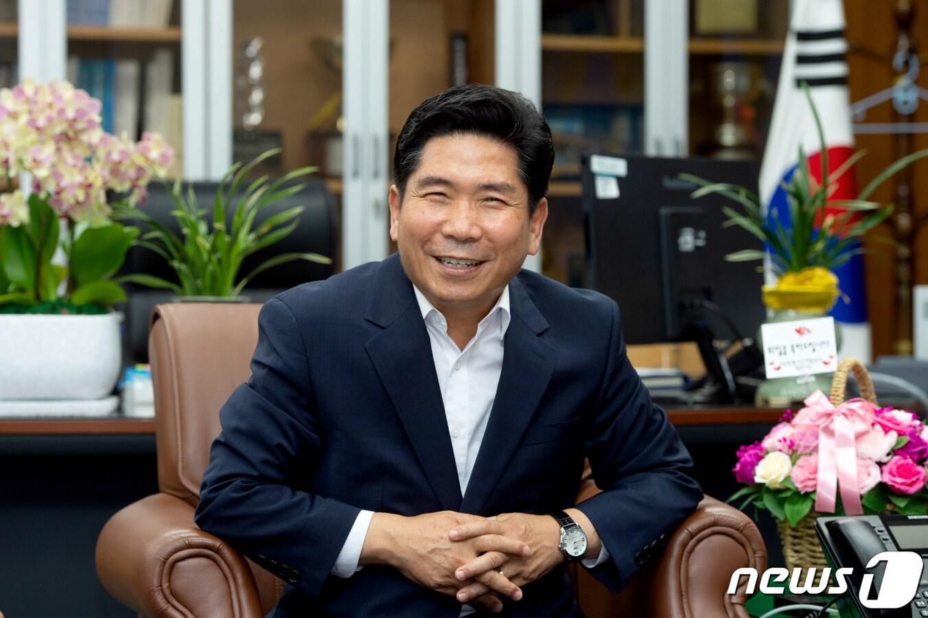 본문 이미지 - 김창규 제천시장 