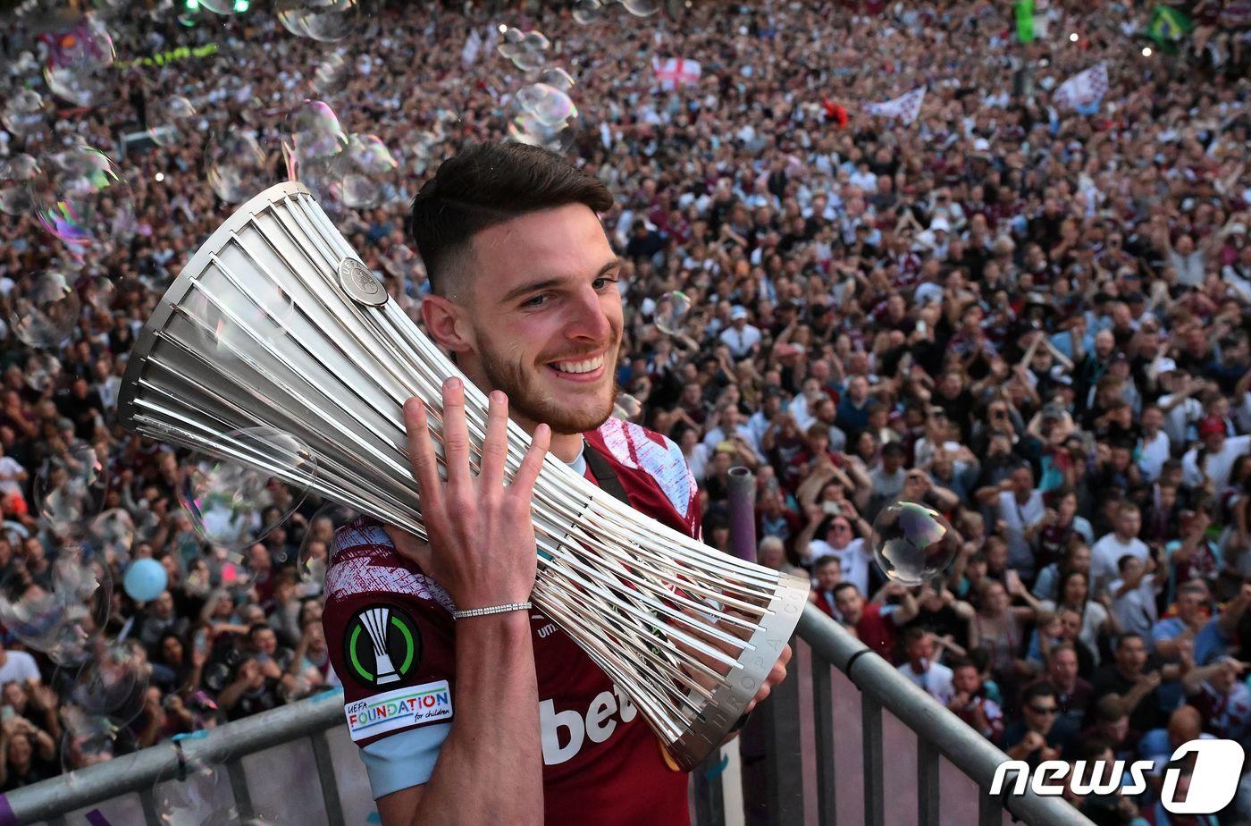 본문 이미지 - 웨스트햄 미드필더 라이스. ⓒ AFP=뉴스1