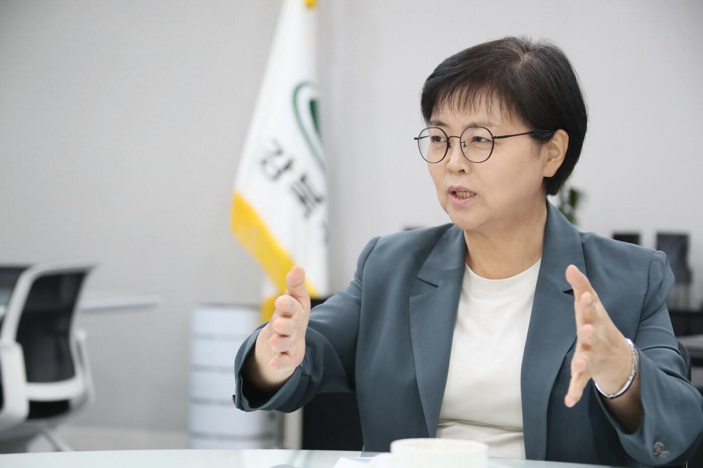 본문 이미지 - 이순희 서울 강북구청장이 지난 23일 뉴스1과 인터뷰하고 있다. (강북구 제공)