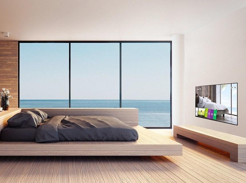 본문 이미지 -  호텔 객실에 설치된 LG전자 OLED 호텔 TV 이미지. (LG전자 제공)