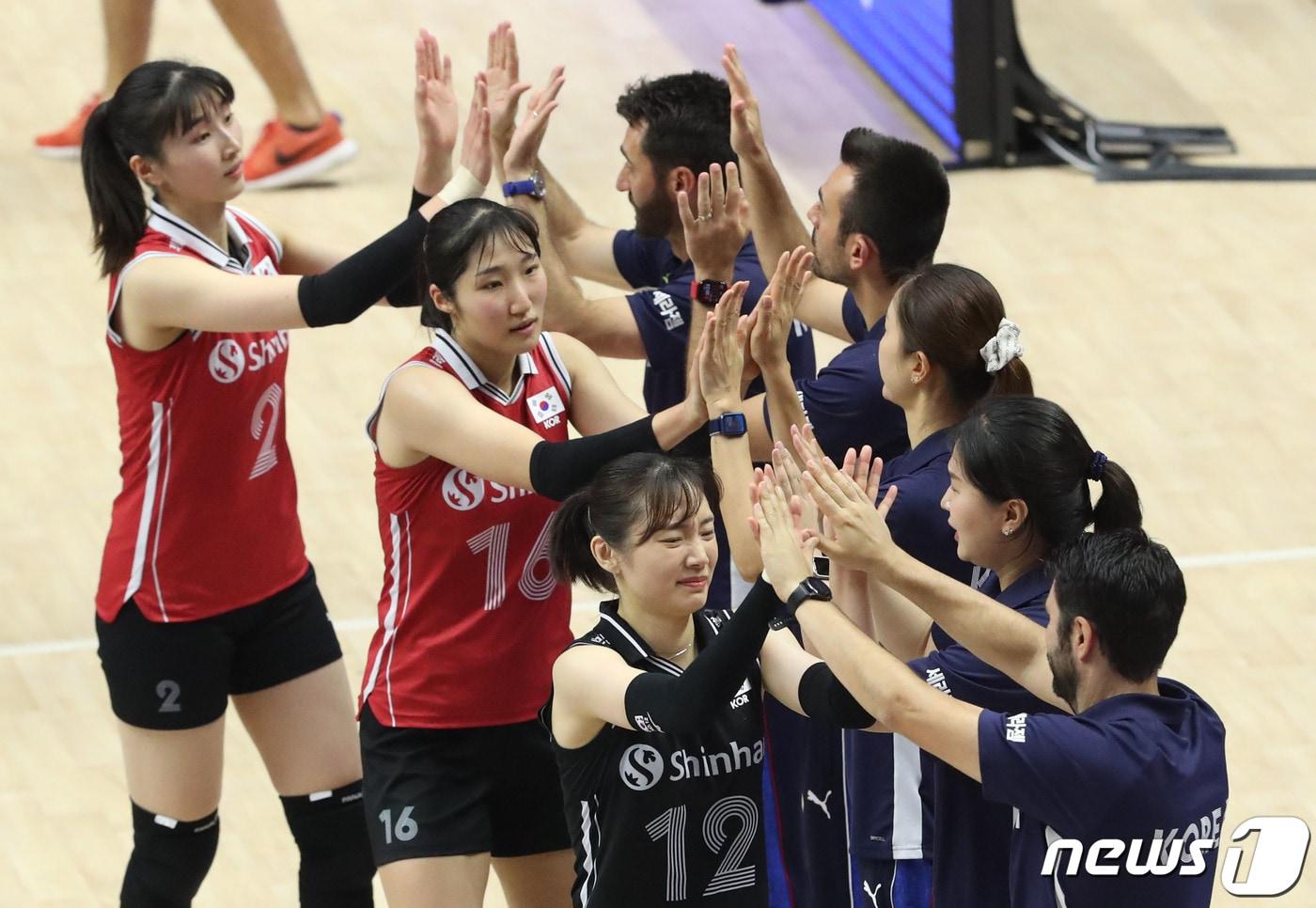 본문 이미지 - 대한민국 여자 배구대표팀2023.6.29 ⓒ 뉴스1 김영운 기자