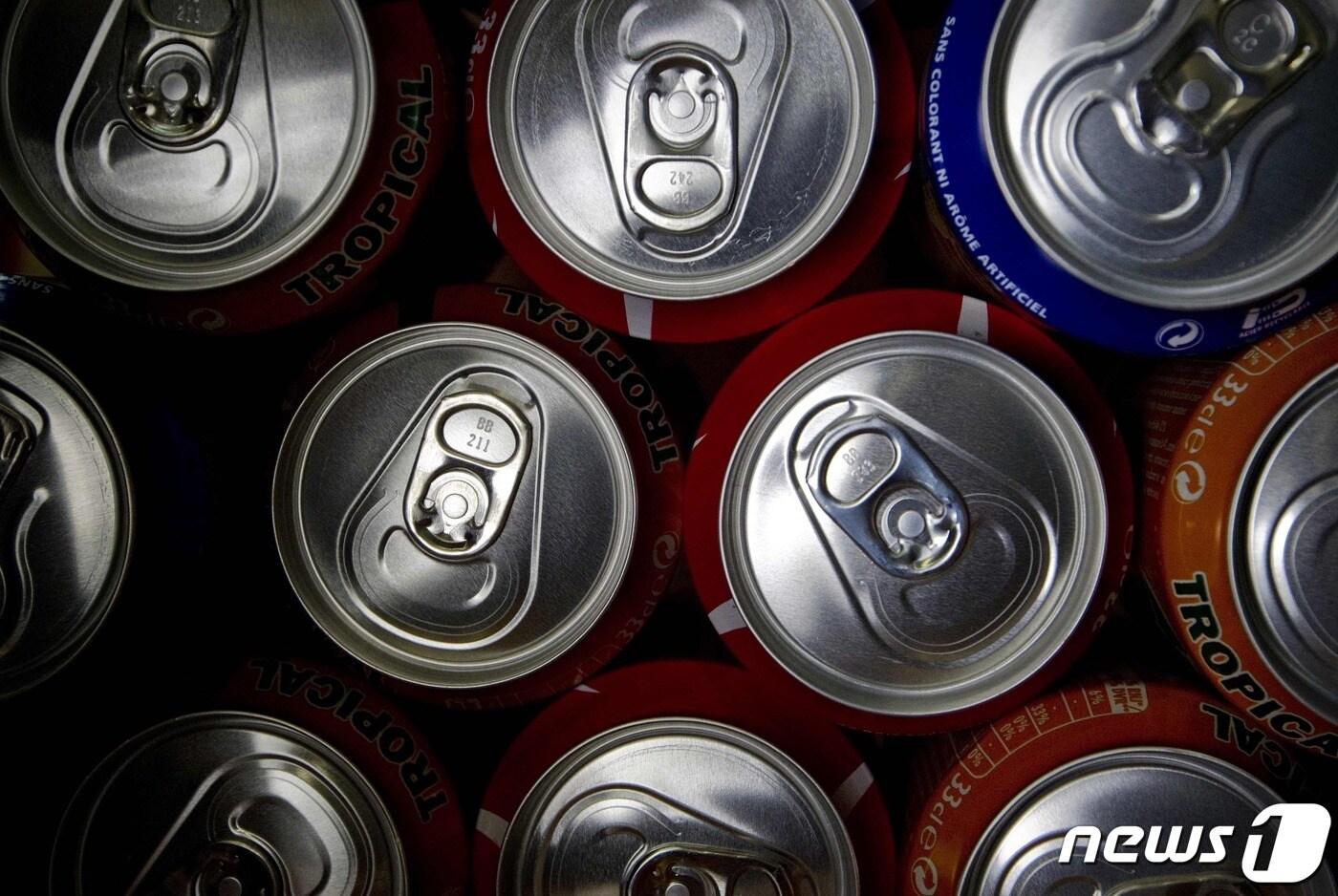 본문 이미지 - 탄산소다들ⓒ AFP=뉴스1