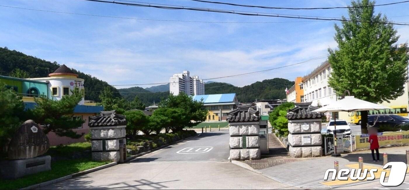 본문 이미지 - 단양군 매포읍 매포초등학교가 개교 100주년는 맞는다. 