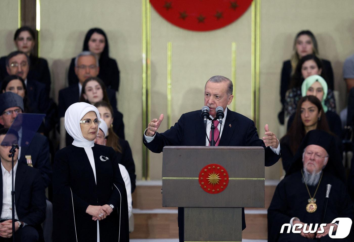 레제프 타이이프 에르도안 튀르키예 대통령이 3일(현지시간) 앙카라에 있는 대통령궁에서 취임식 연설을 하고 있다. 2003.06.04 ⓒ 로이터=뉴스1 