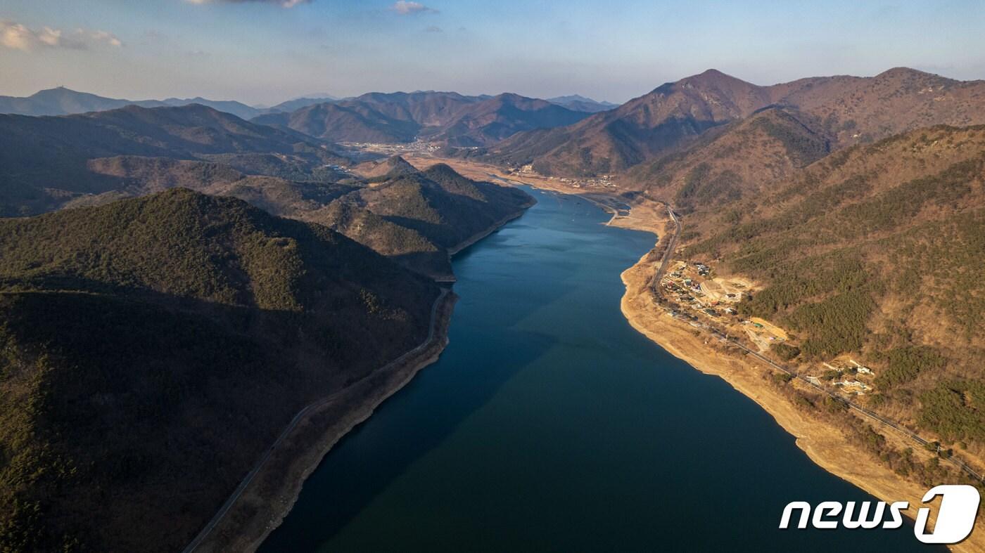 본문 이미지 - 보령댐 전경.(보령시 제공)/뉴스1