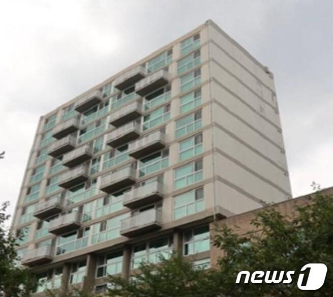 본문 이미지 - 돌출개발형 발코니(서울시 제공).