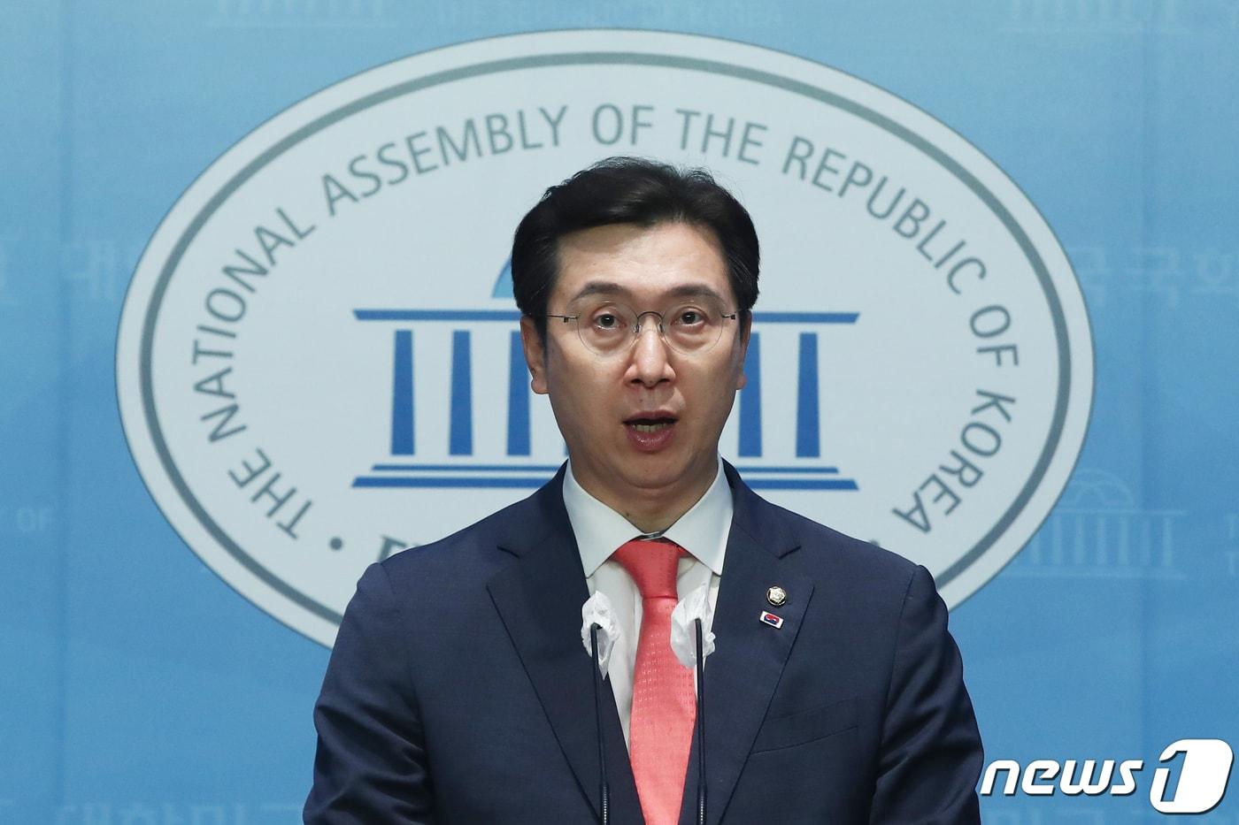 본문 이미지 - 강민국 국민의힘 수석대변인이 6일 오후 서울 여의도 국회에서 브리핑을 하고 있다. 2023.6.6/뉴스1 ⓒ News1 황기선 기자