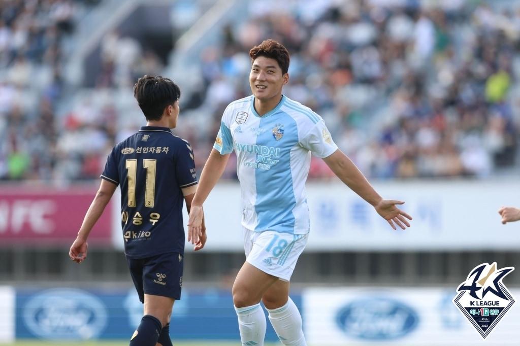 본문 이미지 - 울산 현대에 승리를 안긴 공격수 주민규. (한국프로축구연맹 제공)